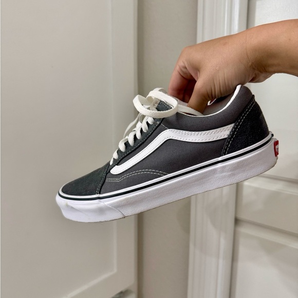 Vans Shoes - Women’s low top old school vans -8